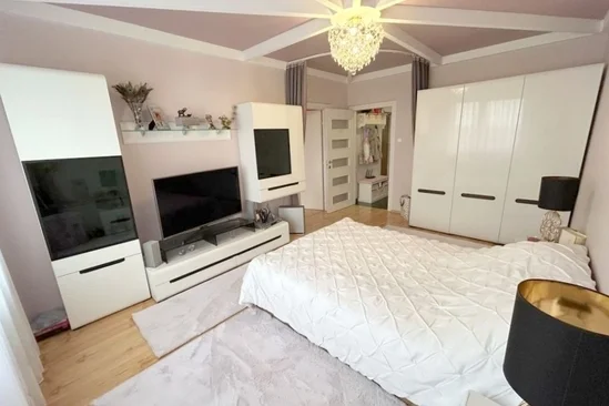 71 nm-es, felújított 2+2 szobás lakás eladó! – 69,9 M Ft