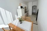 Eladó Debrecen Nagyerdő szélén,  felújított, modern 2 szobás étkező-konyhás  lakás!