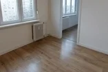 Eladó Debrecen belvárosában, közel a Plázához és Fórum Bevásárlóközponthoz – Teljes körűen felújított, modern 53 m²-es lakás!