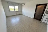 Debrecen egyik legkedveltebb városrészében, Vénkertben eladó egy 35 m²-es, 1+1 szobás, azonnal költözhető lakás.