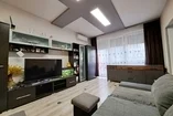Eladó Debrecen–Tócóskertben egy 63 m²-es, igényesen felújított, 2+1 szobás, étkezőkonyhás társasházi lakás