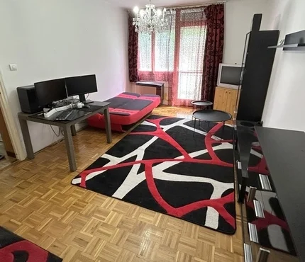 Eladó lakás Debrecenben, az Egyetem szomszédságában – Csendes, jól megközelíthető környéken!
