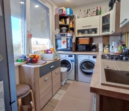 Eladó Debrecen Vénkertben – 60 m²-es, 1+3 szobás felújított lakás