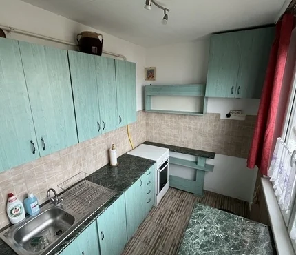 Eladó Debrecen Vénkertben – 55 m²-es, 1+2 szobás azonnal költözhető lakás a Domokos Lajos utcában
