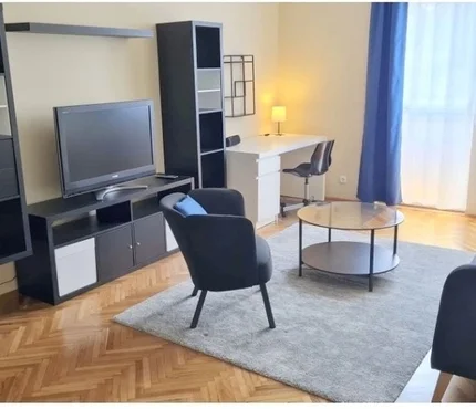 Eladó egy 51 m²-es, 1+2 szobás téglaépítésű lakás Debrecen, Libakert városrészében azaz A Nyár utcán