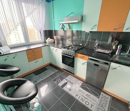 Debrecenben a Vénkertben 71 nm-es 2+2 szobás, felújított lakás.